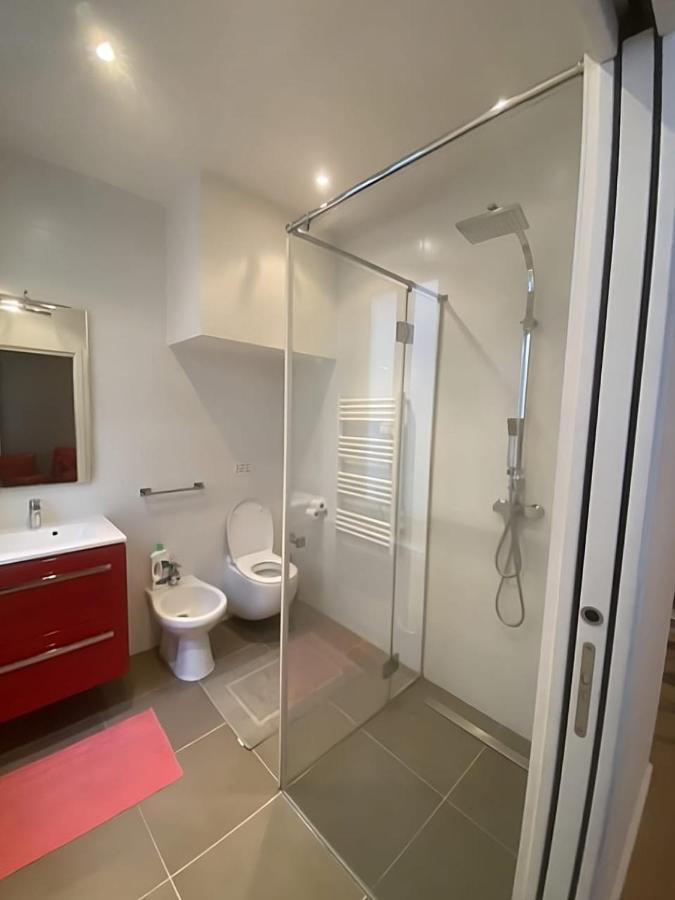 Modern Apartment In The Heart Of St-Germain Paris Luaran gambar
